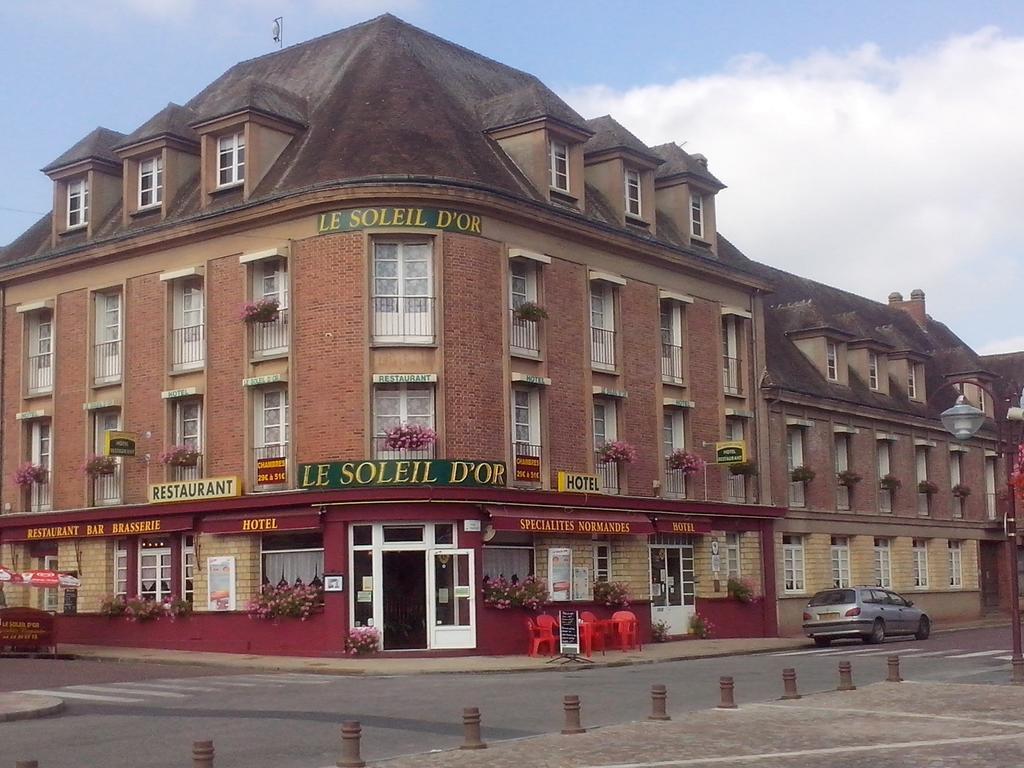Hotel Le Soleil D'or à Vimoutiers Chambre photo